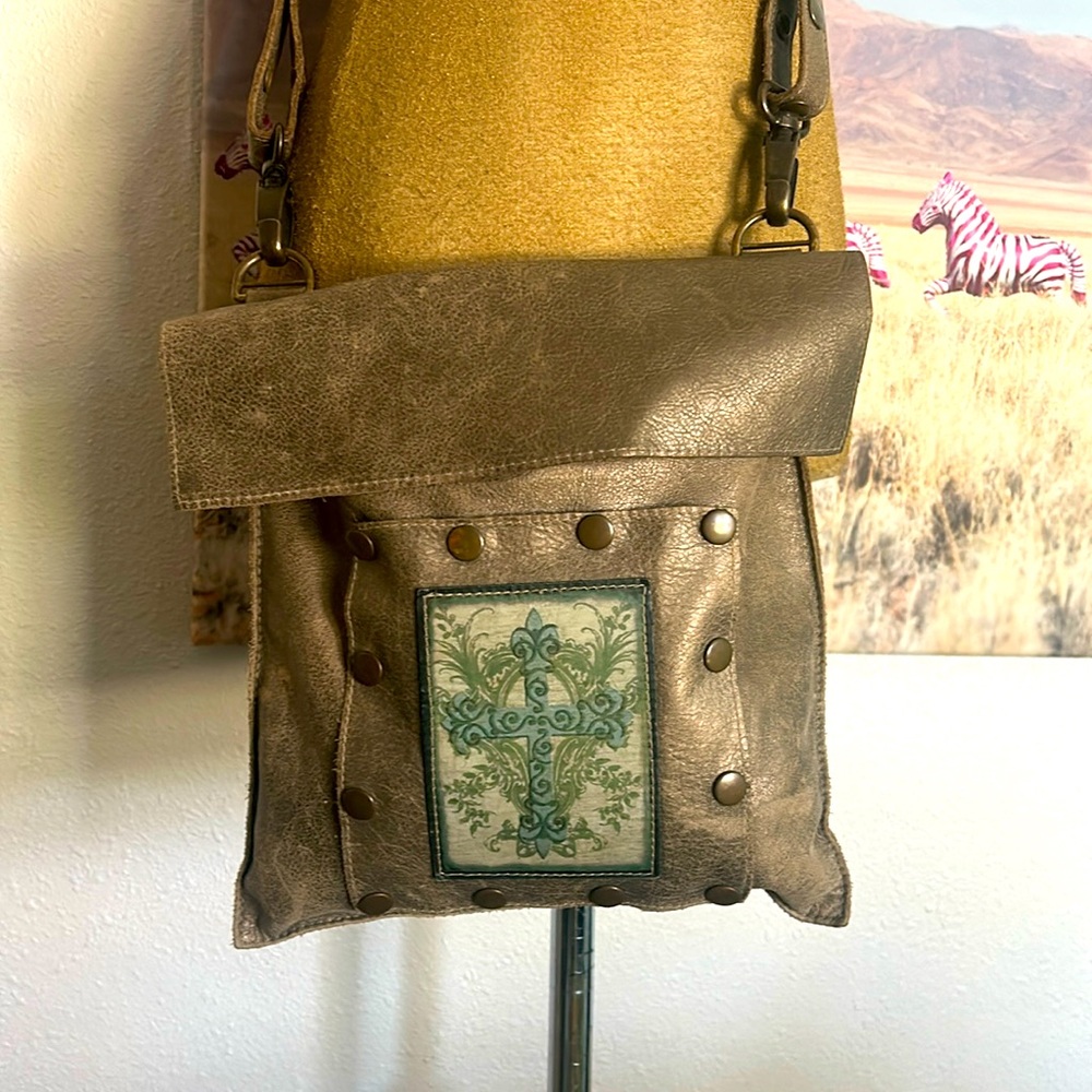 KBD Studio Distressed Leather “Cross” Purse
